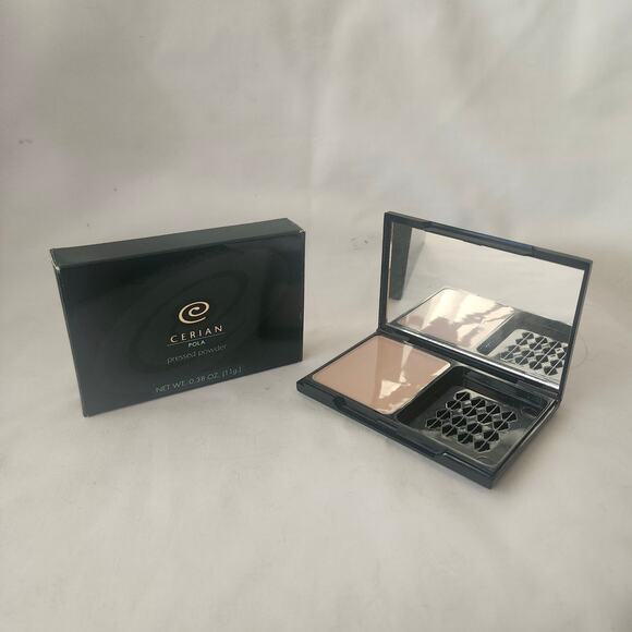 Pola Other - Pressed Powder Pola Cerian .38 Oz Light Peach 42 Mirrored Compact D2